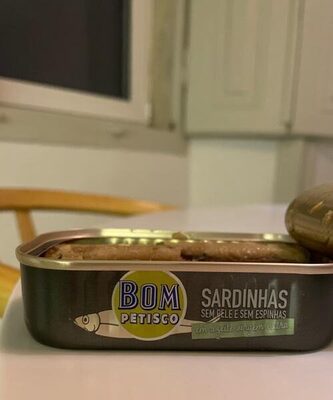 Sardinhas sem pele e sem espinhas
