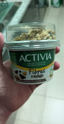 Activia granola chocolate negro