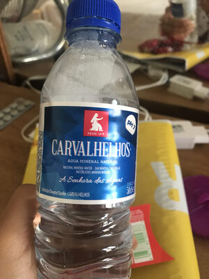 Água sem gaz