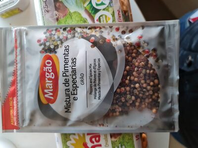 Mistura de pimenta e especiarias