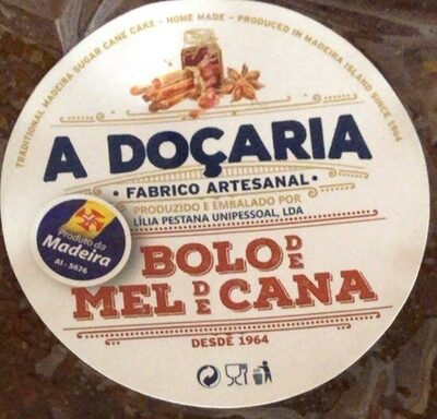 Bolo de Mel e Cana