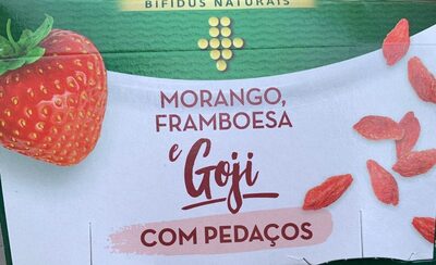 Morango, Framboesa e Goji com Pedaços
