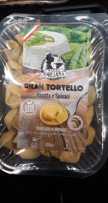 Gran Tortello Ricotta e Spinaci