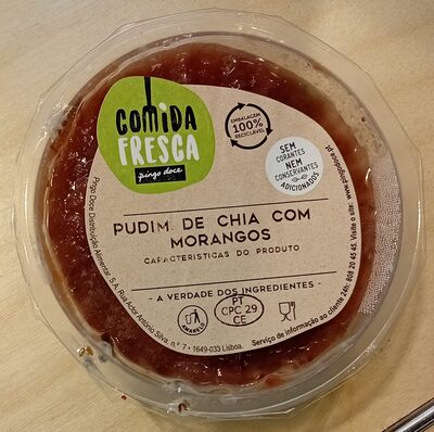Pudim de Chia com Morangos