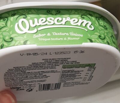 Queijo Fresco para Barrar com Alho e Ervas