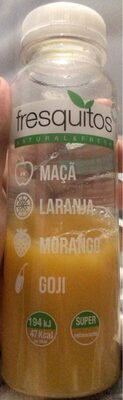 Sumo de fruta com bagas goji